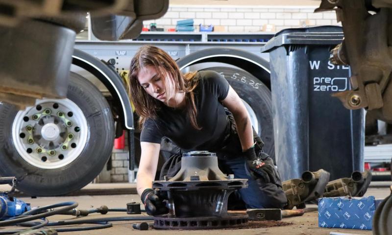 "It’s hard work and you get dirty, but don’t let that stop you"