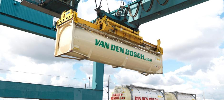 Acquisition of Nijhoff-Wassink dry bulk activities